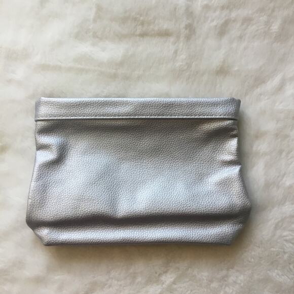 La Prairie Handbags - La Prarie Silver Makeup Bag